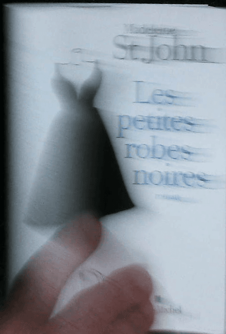 Les petites robes noires : livres pas cher d'occasion, de seconde main de l'association Lire et Créer
