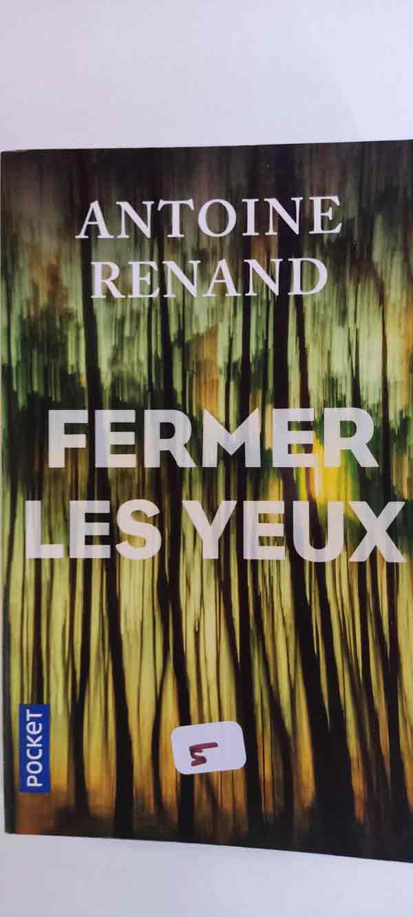 Fermer les yeux : livres pas cher d'occasion, de seconde main de l'association Lire et Créer